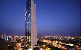 Torre De Cali Plaza Hotel 4*